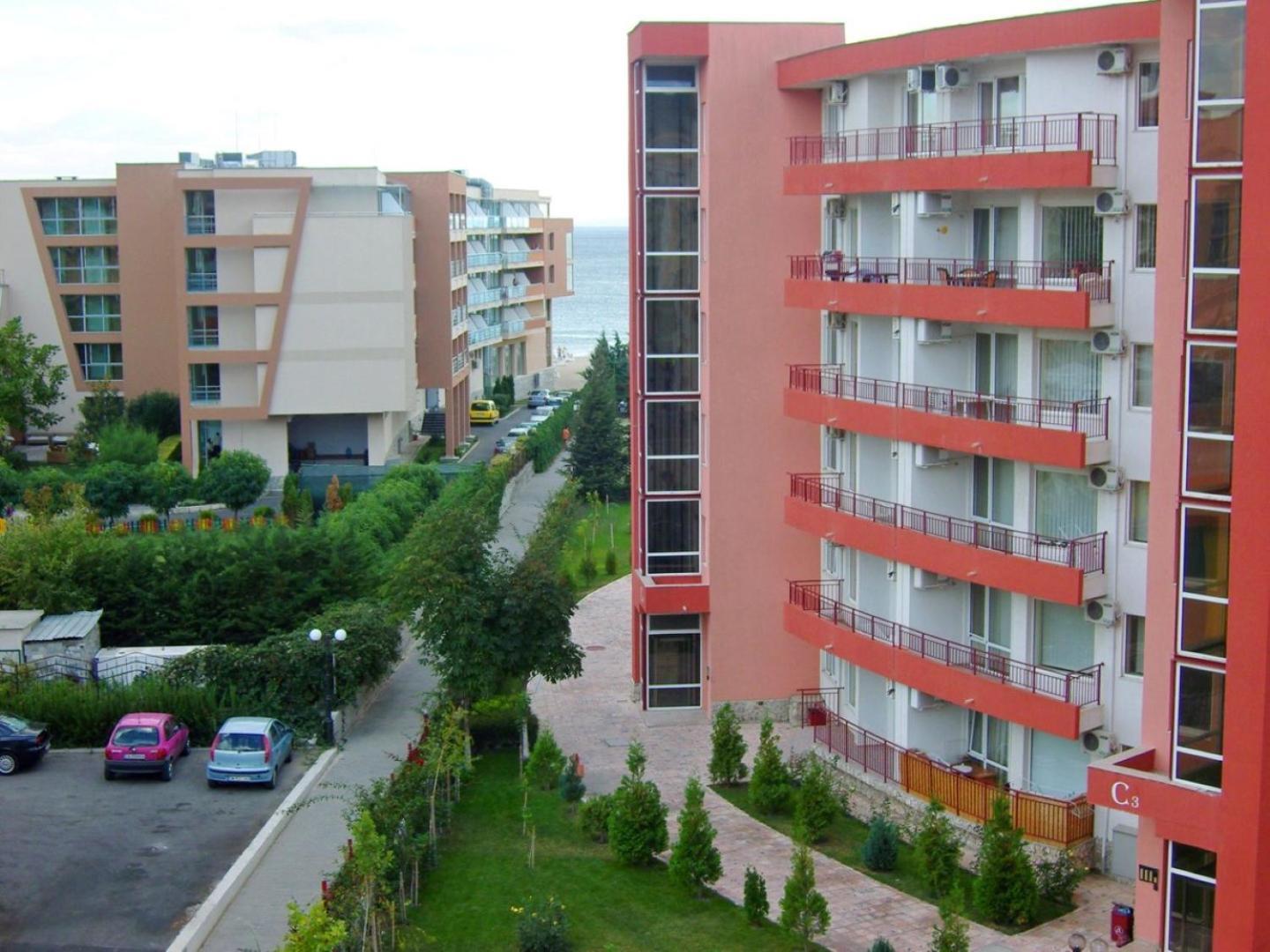 Gt Villa Astoria Apartments Elenite Exterior foto